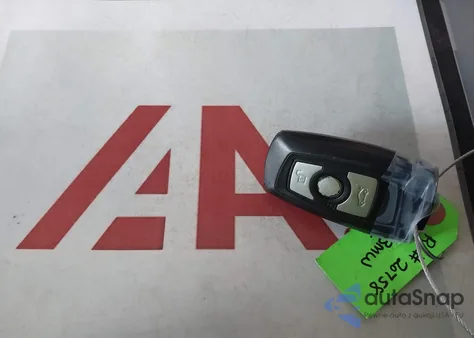 2013 BMW 328I z USA, uszkodzony, nr VIN WBA3A5C53DF358062